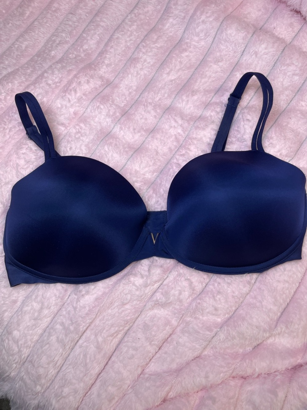 Victoria's Secret Navy Smooth Moulded T-Shirt Bra